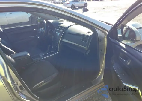 2016 Toyota Camry Se z USA, uszkodzony, nr VIN 4T1BF1FK4GU163948